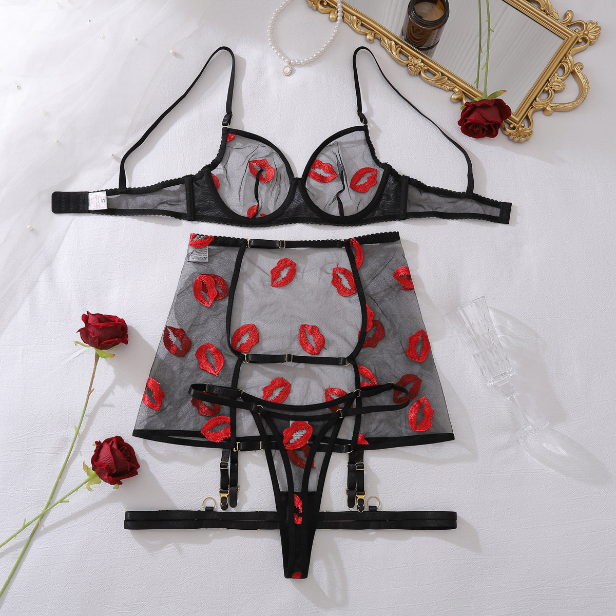 Kisses Noir Set – V-Collection