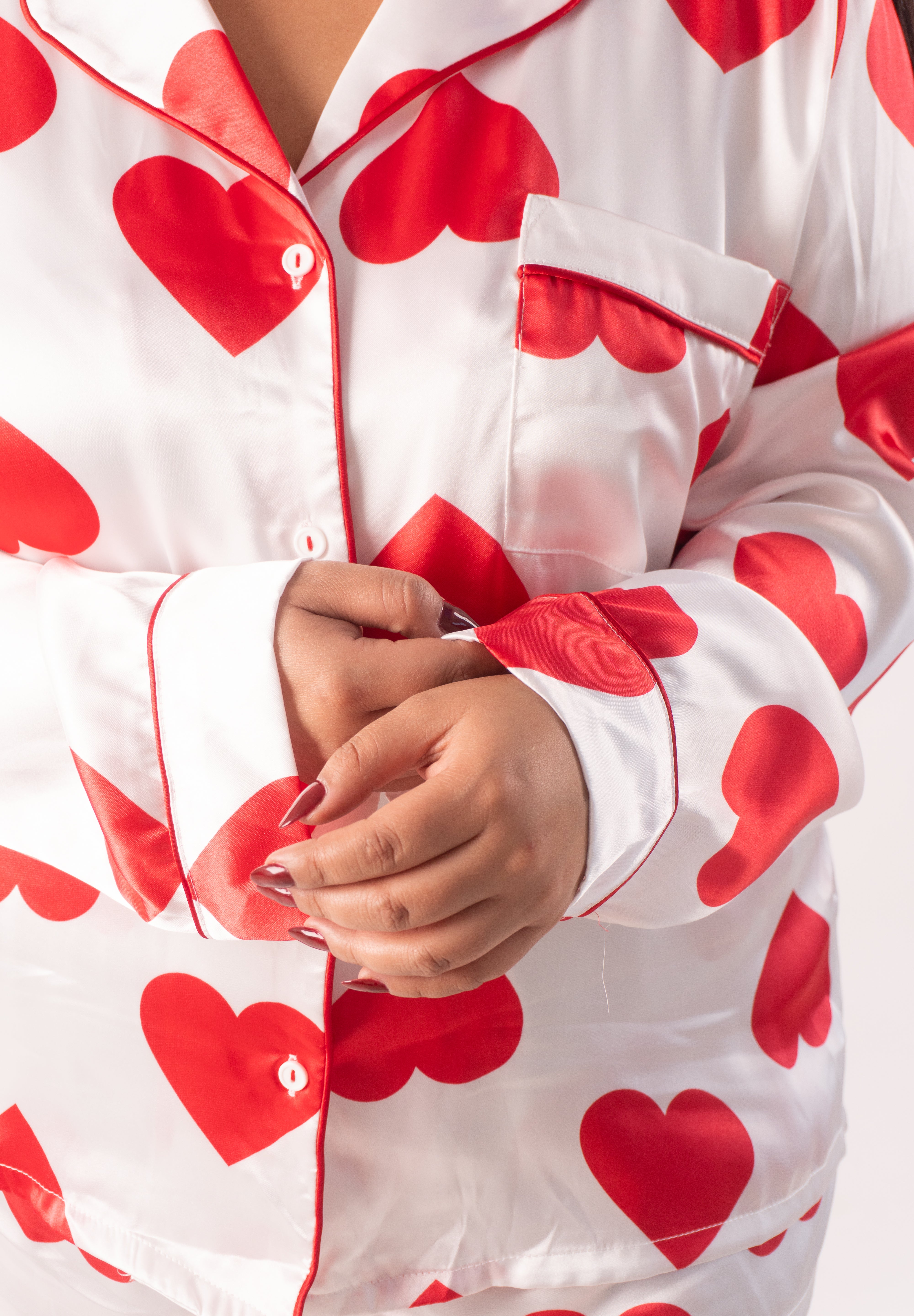 Ivory Heart – V-Collection