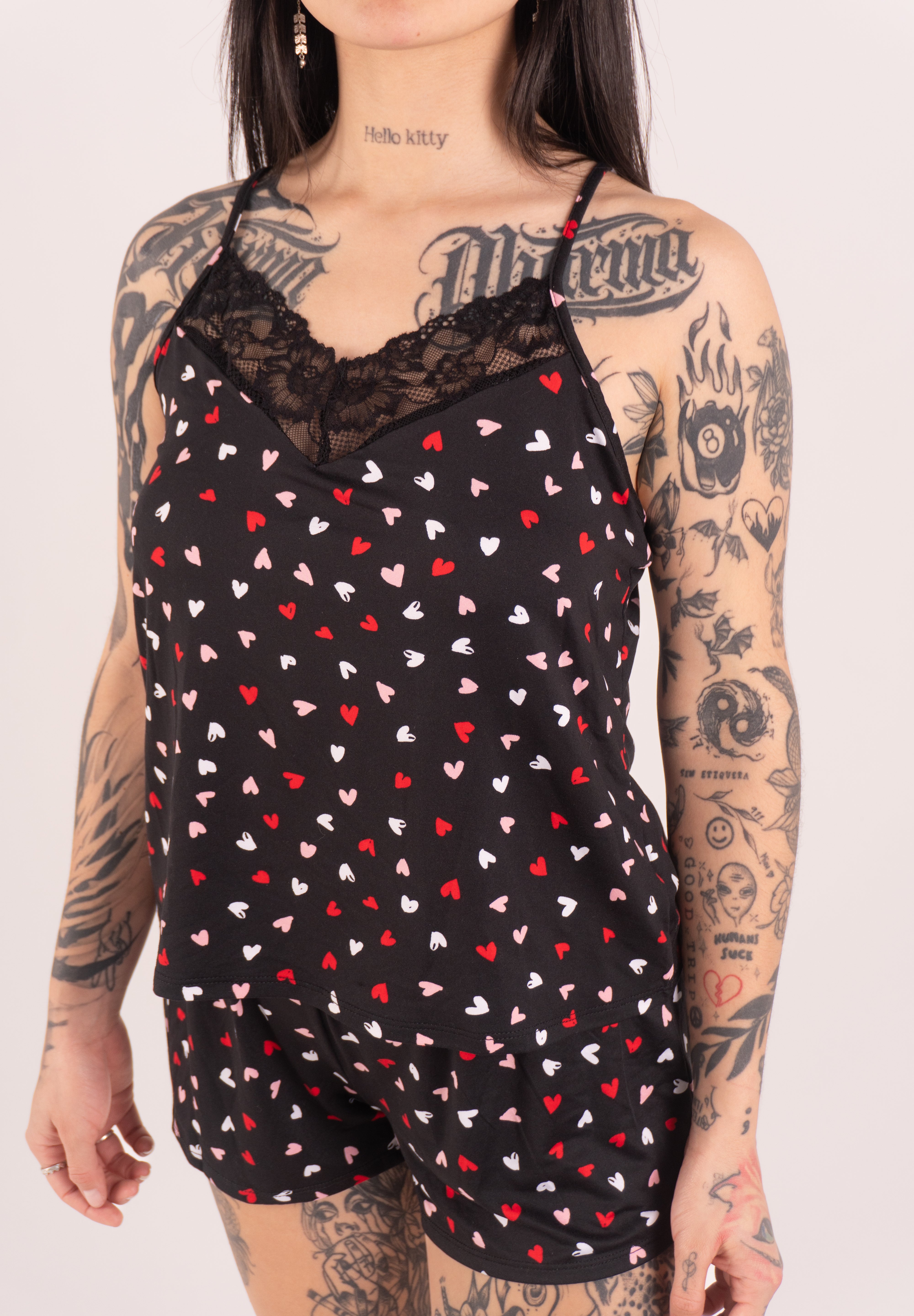 Heart Noir Red– V-Collection