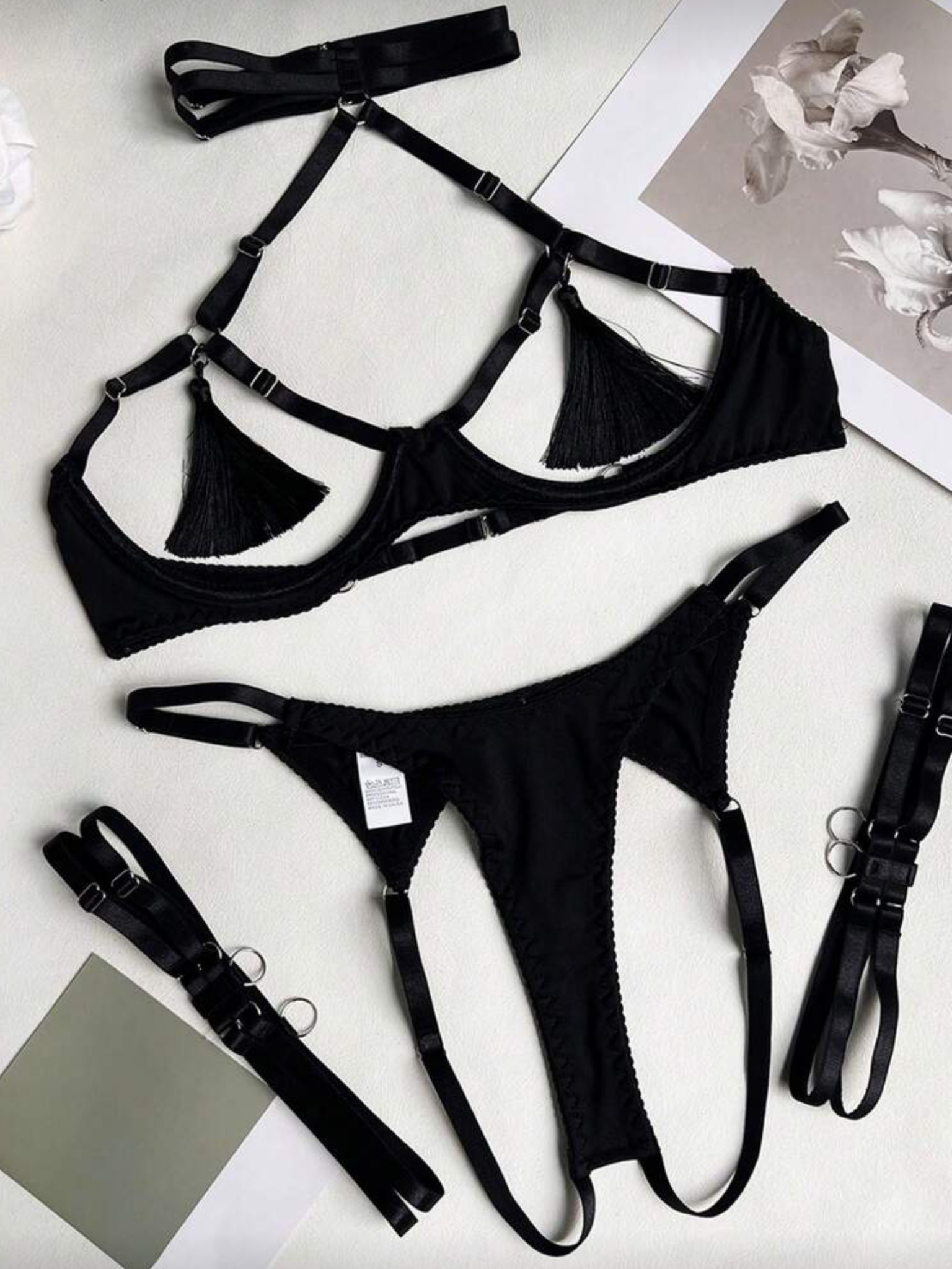 Tassel Set – V-Collection